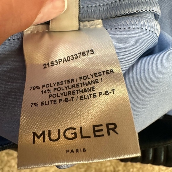 MUGLER  Embossed crop Pants Size L - Picture 11 of 11